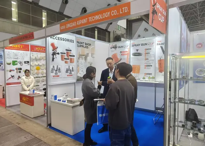 Cingdao Espant Technology Co., Ltd. сјае на Меѓународниот автоматски делови за автомобили во Токио (IAAE) со пиштол за спреј.